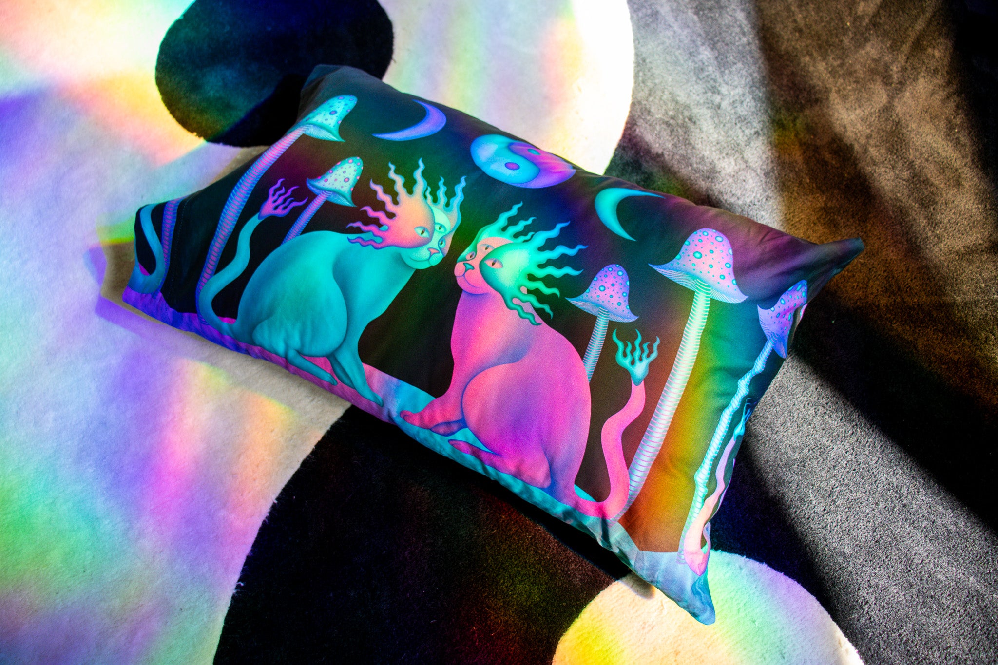 Yin Yang Mushroom Cats Pillowcase